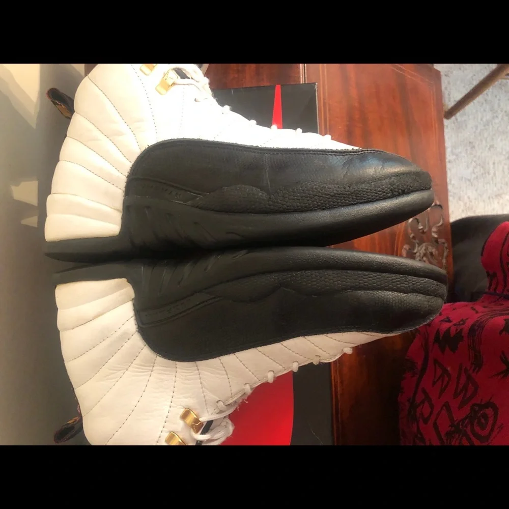 Jordan 12 OG Taxi (1996) Size 12